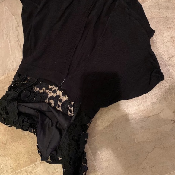 WYLDR rhomper lace dress - Picture 3 of 3